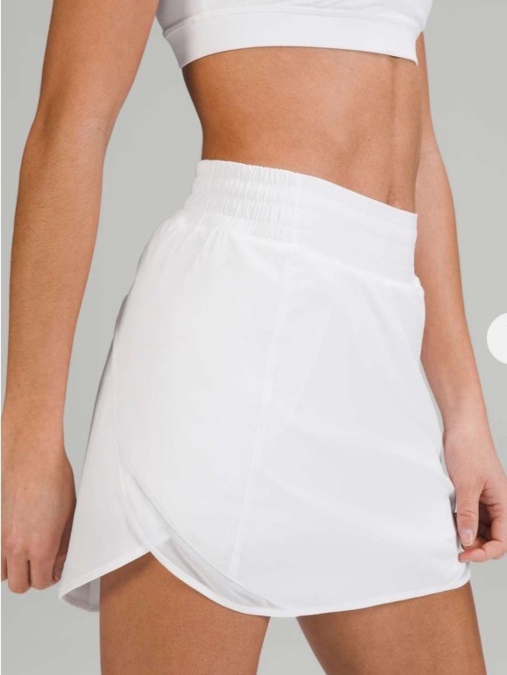 Lululemon Hotty Hot High-Rise Skirt Size 2